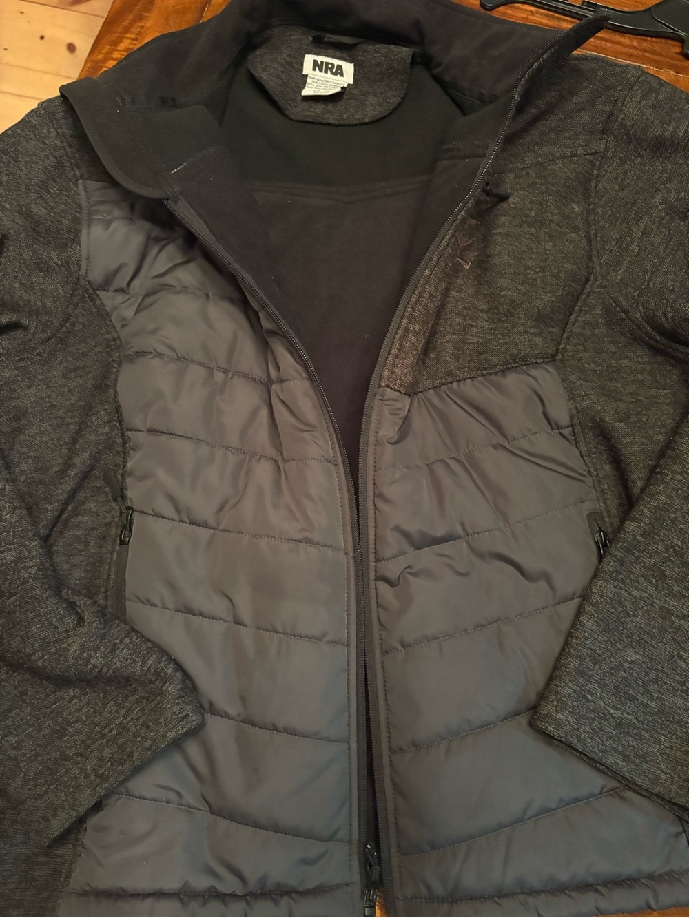 Men’s 2 XL Quilted black/ Gray NRA coat